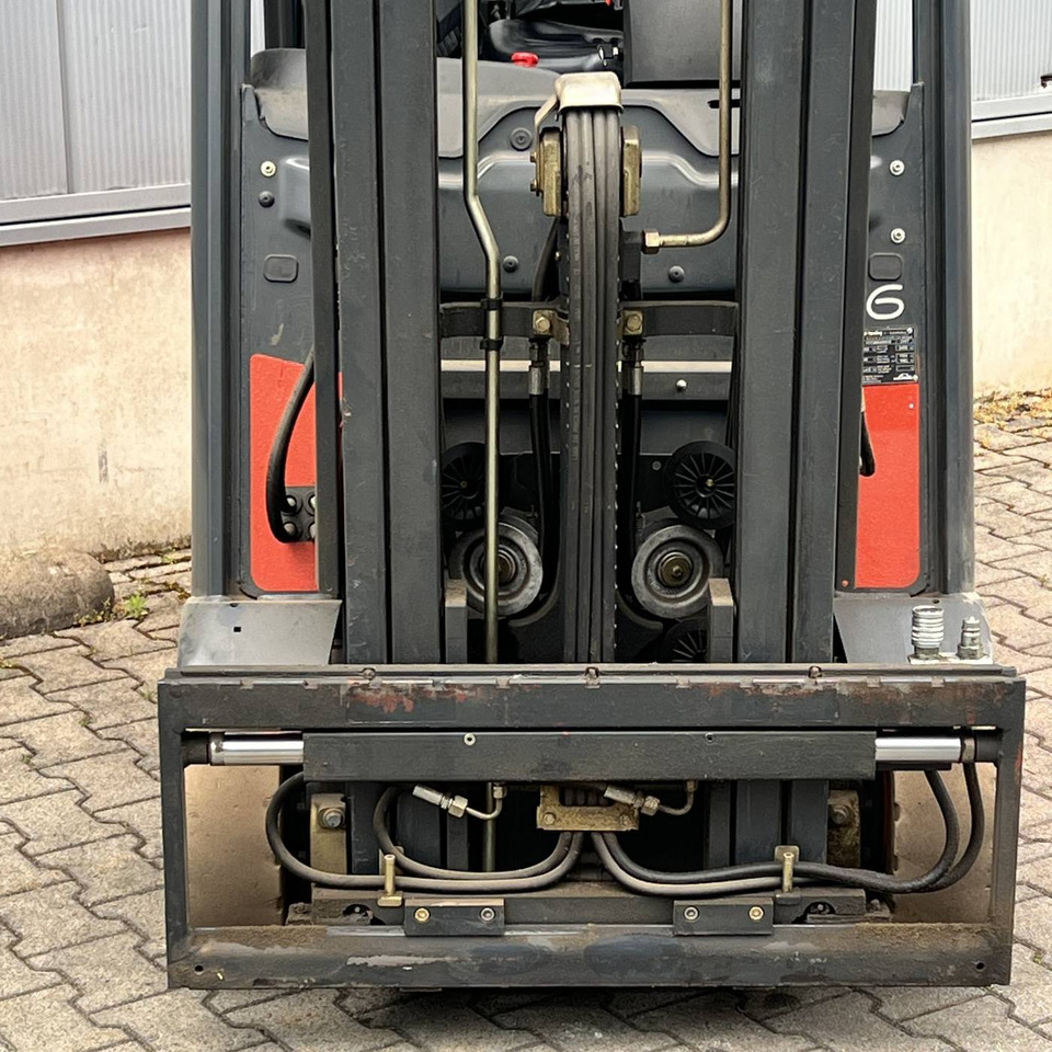 Linde E16H (386) - Электропогрузчик: фото 3 Linde E16H (386) - Электропогрузчик: фото 3