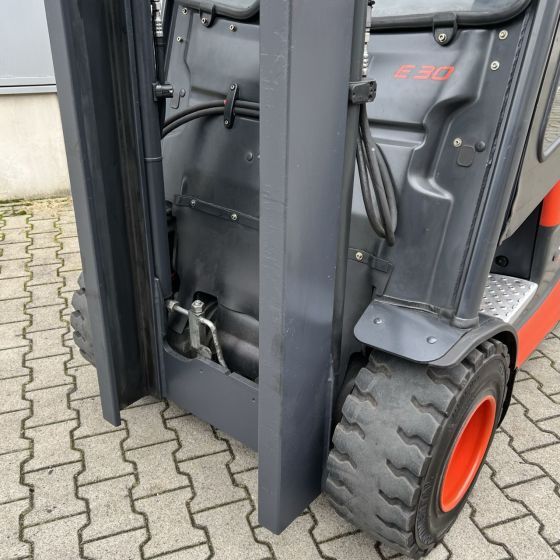 Электропогрузчик Linde E30/600 HL (387): фото 16