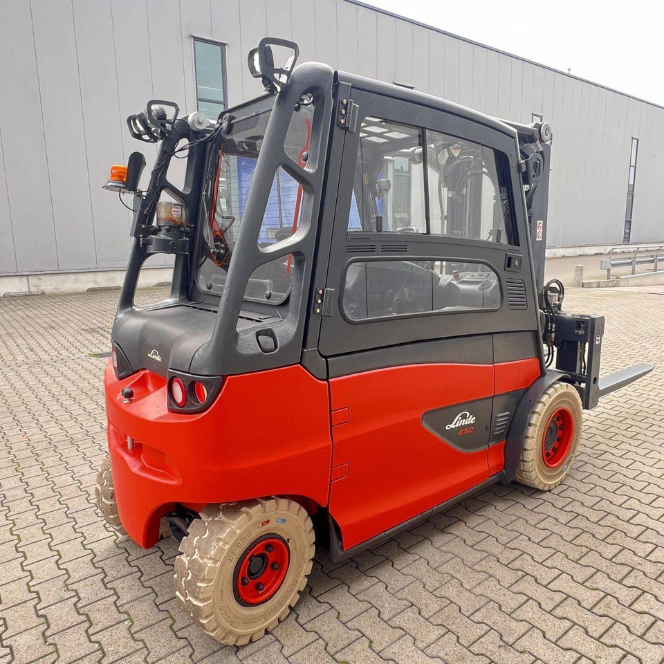 Linde E50/600L (388) LOW - Электропогрузчик: фото 4 Linde E50/600L (388) LOW - Электропогрузчик: фото 4