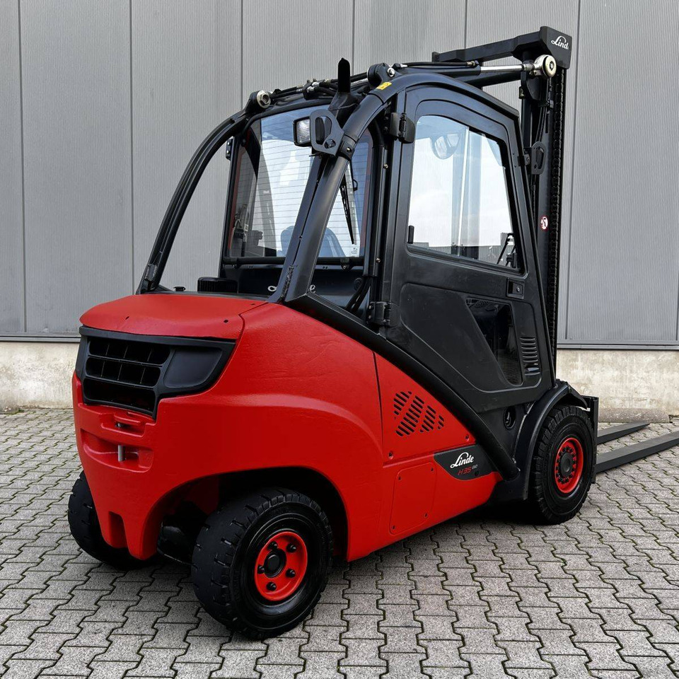 Linde H35D (393-02) EVO - Дизельный погрузчик: фото 2 Linde H35D (393-02) EVO - Дизельный погрузчик: фото 2