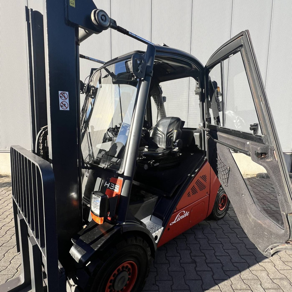 Linde H35D (393) - Дизельный погрузчик: фото 3 Linde H35D (393) - Дизельный погрузчик: фото 3