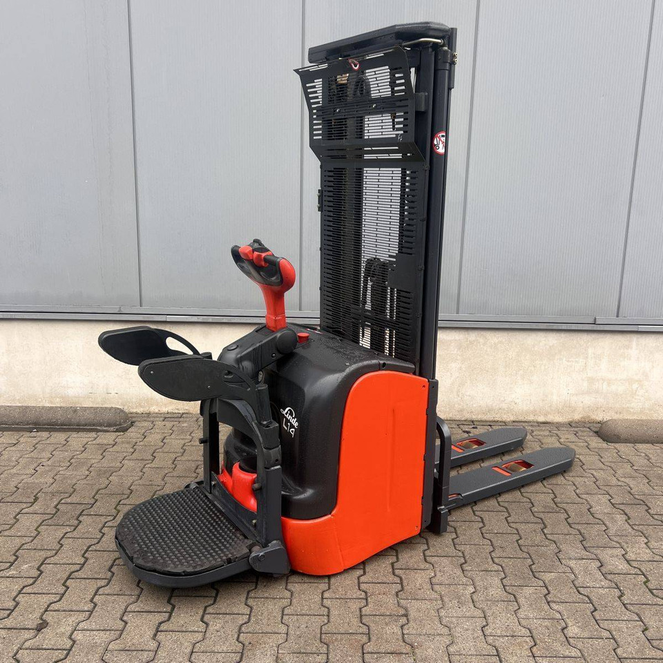 Linde L14AP (372) - Штабелер: фото 1 Linde L14AP (372) - Штабелер: фото 1