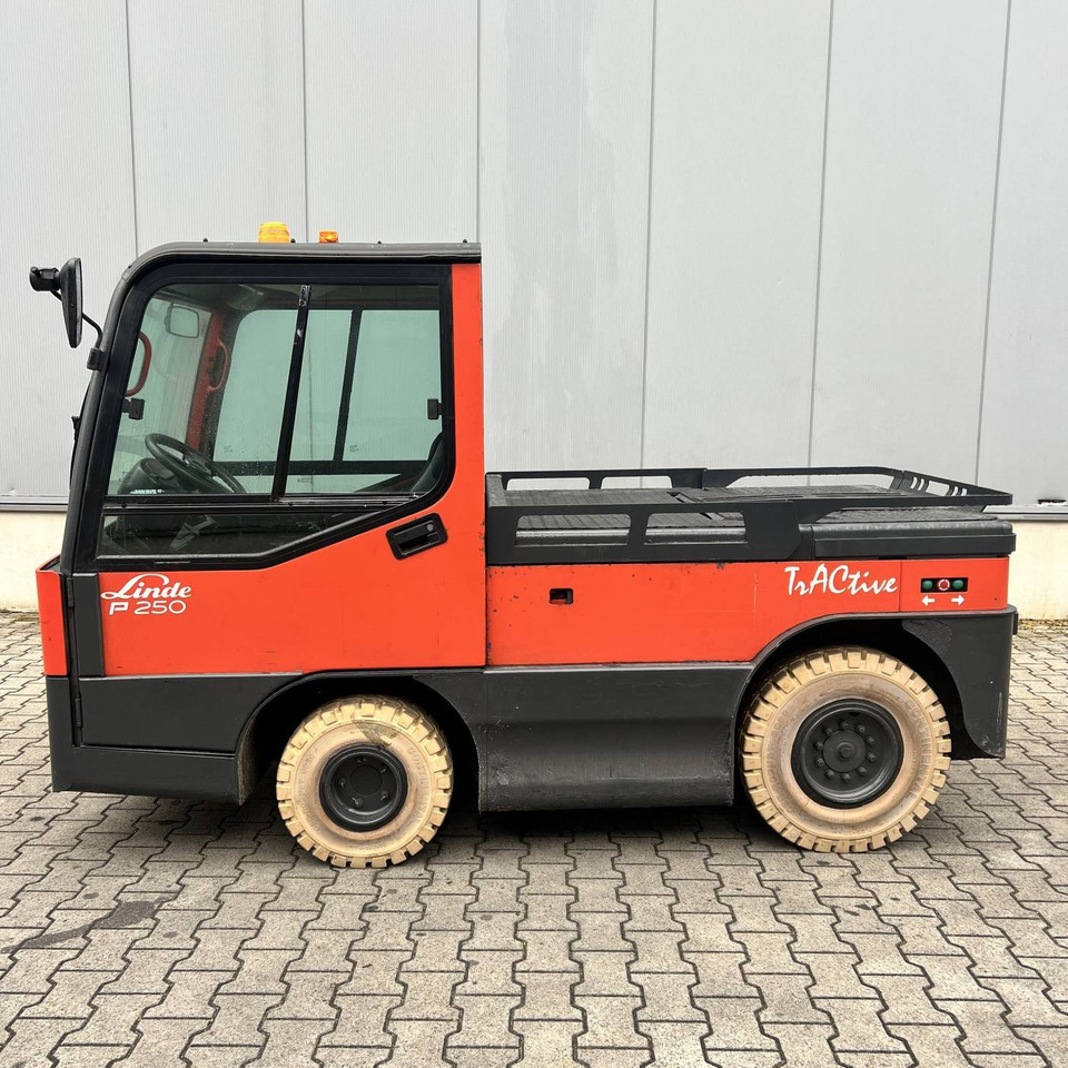 Linde P250 LWB (127) - Складской тягач: фото 1 Linde P250 LWB (127) - Складской тягач: фото 1