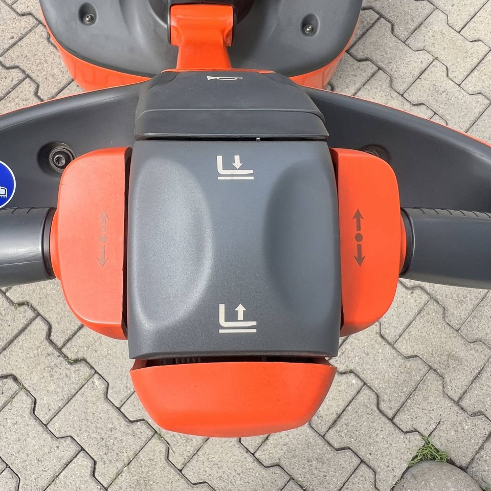 Linde T16 (1152) - Тележка: фото 4 Linde T16 (1152) - Тележка: фото 4