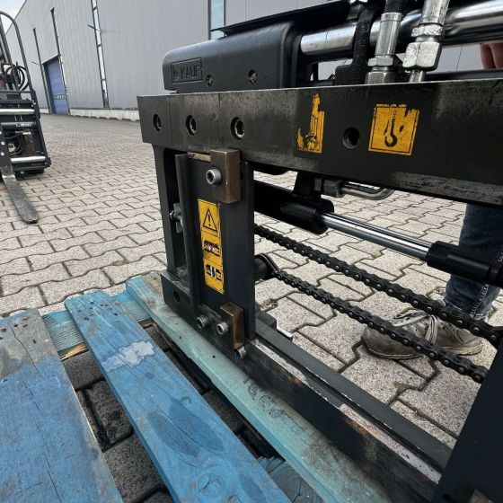 Kaup 2T163SN forkpositioner with sideshift - Навесное оборудование для Погрузочно-разгрузочной техники: фото 4 Kaup 2T163SN forkpositioner with sideshift - Навесное оборудование для Погрузочно-разгрузочной техники: фото 4