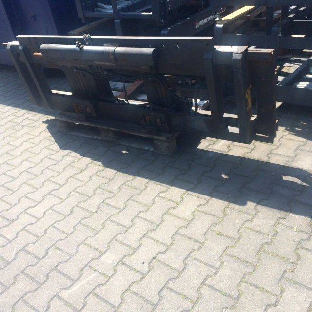 Kaup Triple Sideshifter - Навесное оборудование: фото 3 Kaup Triple Sideshifter - Навесное оборудование: фото 3