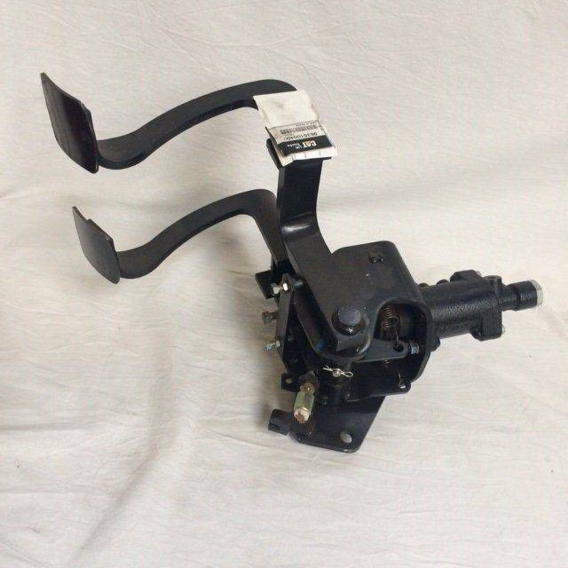Pedal assy 40-55, Mod. - Педаль для Погрузочно-разгрузочной техники: фото 1 Pedal assy 40-55, Mod. - Педаль для Погрузочно-разгрузочной техники: фото 1