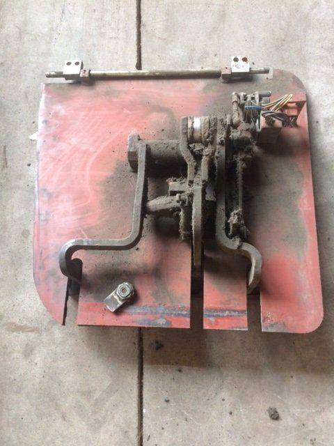Plate floor assy for Linde R14, Series 376 - Педаль для Погрузочно-разгрузочной техники: фото 2 Plate floor assy for Linde R14, Series 376 - Педаль для Погрузочно-разгрузочной техники: фото 2