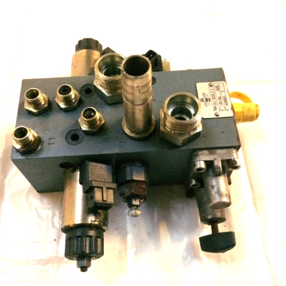 Steering block Hydraulik Still - Гидравлический клапан для Погрузочно-разгрузочной техники: фото 3 Steering block Hydraulik Still - Гидравлический клапан для Погрузочно-разгрузочной техники: фото 3