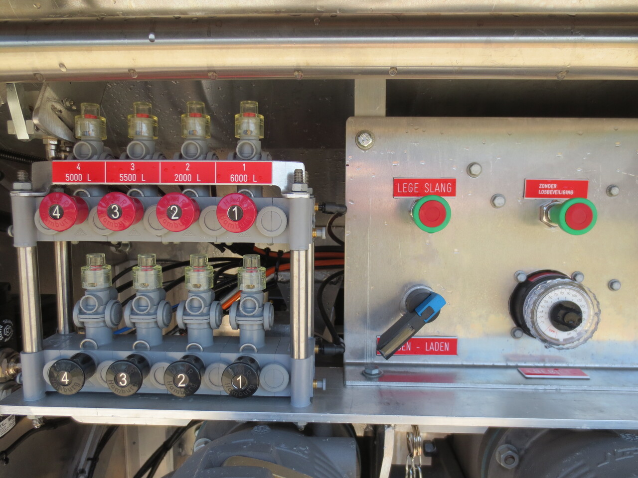 SCANIA G370 - Грузовик-цистерна: фото 2 SCANIA G370 - Грузовик-цистерна: фото 2