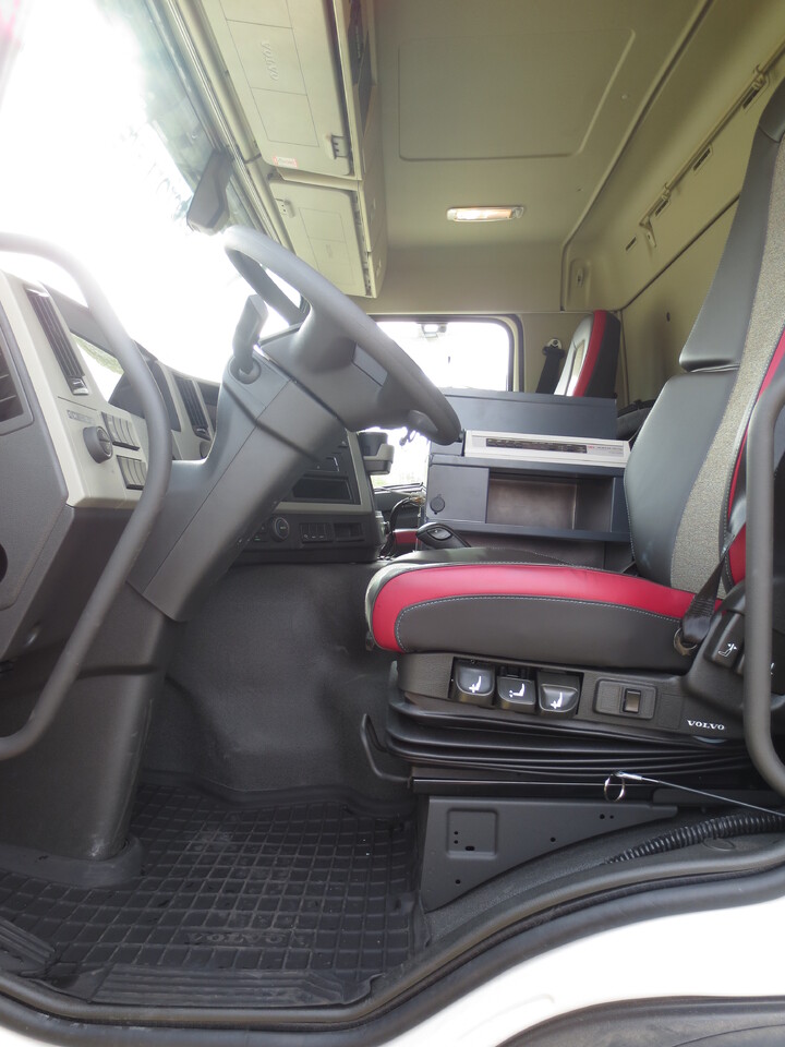 VOLVO FM - Грузовик-цистерна: фото 5 VOLVO FM - Грузовик-цистерна: фото 5