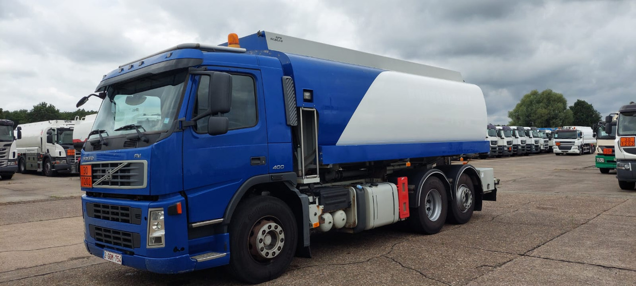 VOLVO FM - Грузовик-цистерна: фото 2 VOLVO FM - Грузовик-цистерна: фото 2