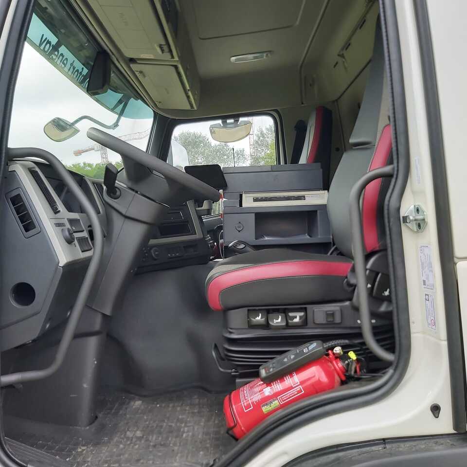 VOLVO FM430HP - Грузовик-цистерна: фото 4 VOLVO FM430HP - Грузовик-цистерна: фото 4