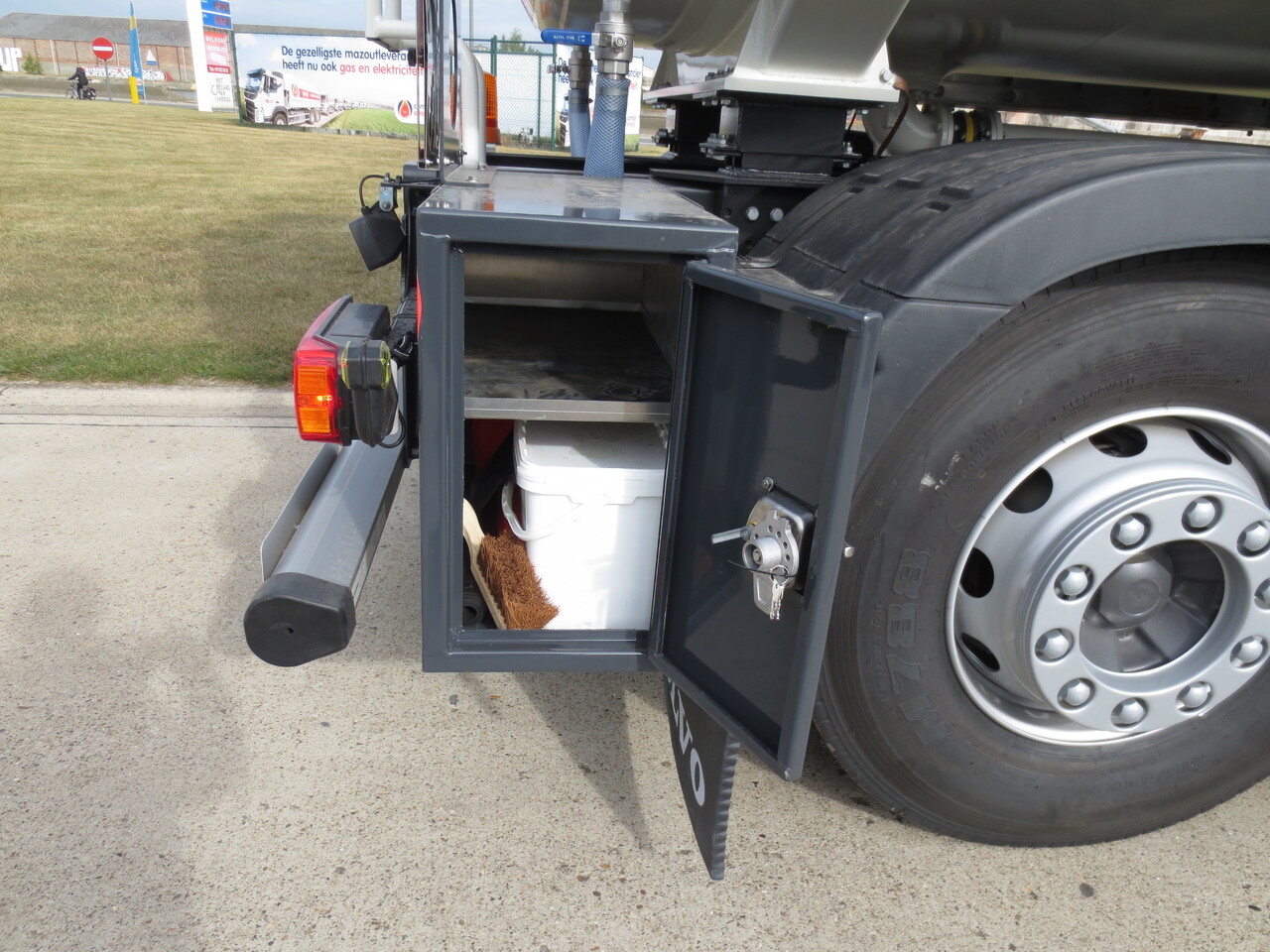 Volvo FM - Грузовик-цистерна: фото 4 Volvo FM - Грузовик-цистерна: фото 4