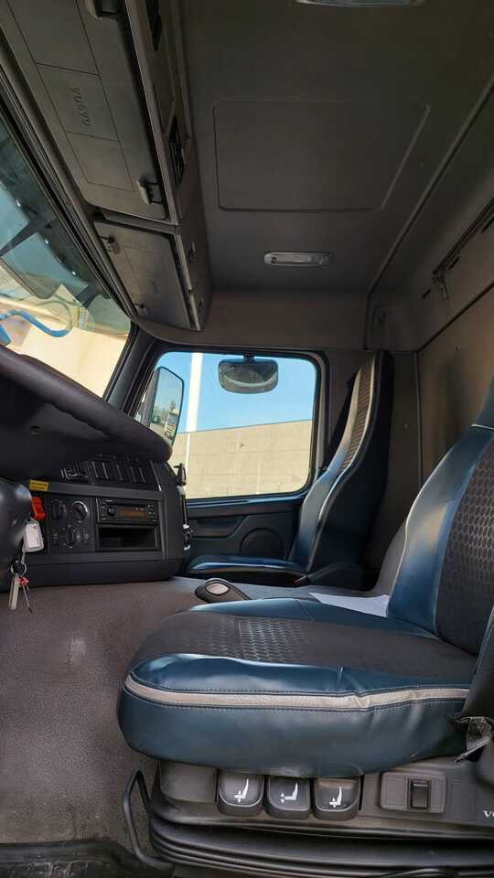 Volvo FMFH - Грузовик-цистерна: фото 3 Volvo FMFH - Грузовик-цистерна: фото 3