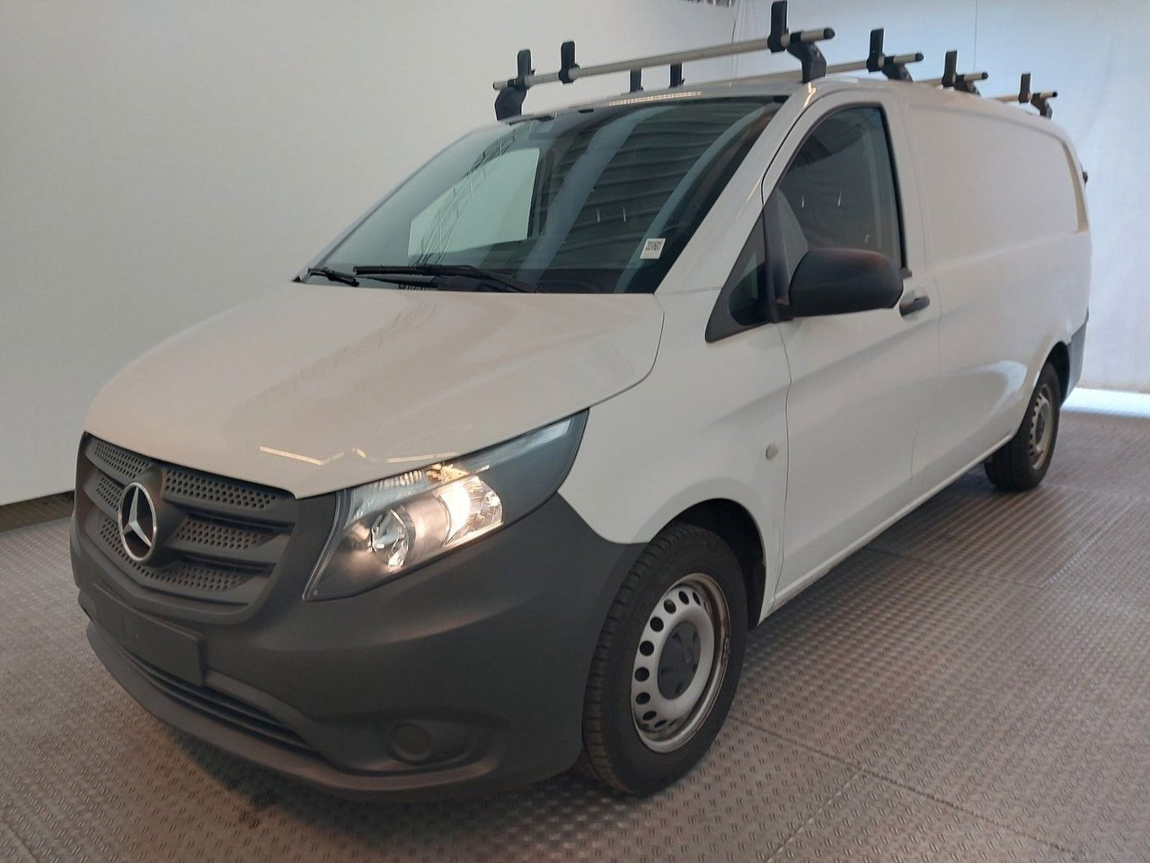Mercedes-Benz Vito Kasten 114 CDI lang,Klima,AHK,Regale, Kamer - Пассажирский фургон: фото 2 Mercedes-Benz Vito Kasten 114 CDI lang,Klima,AHK,Regale, Kamer - Пассажирский фургон: фото 2