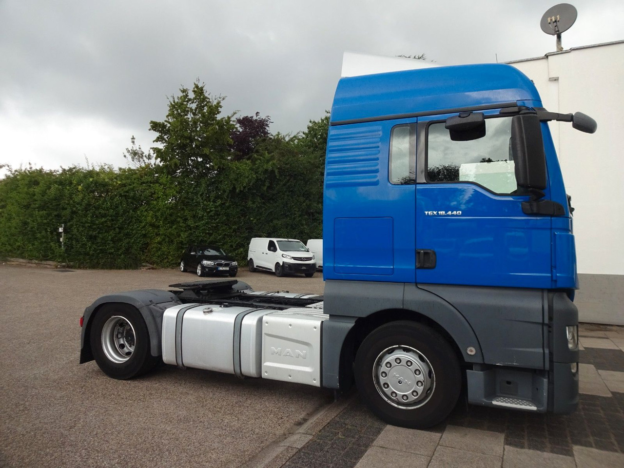 MAN TGX 18.440, XLX, Intarder, ACC, 2 Tank - Тягач: фото 4 MAN TGX 18.440, XLX, Intarder, ACC, 2 Tank - Тягач: фото 4