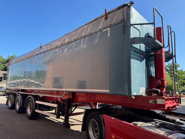 Bulthuis TATA 23 57m3 Stuuras Liftas 10T assen Klep/Deuren + bietenrek Nieuwe APK 8/2026 - Самосвальный полуприцеп: фото 3 Bulthuis TATA 23 57m3 Stuuras Liftas 10T assen Klep/Deuren + bietenrek Nieuwe APK 8/2026 - Самосвальный полуприцеп: фото 3