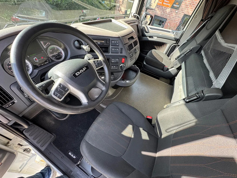 Грузовик-контейнеровоз/ Сменный кузов DAF XF 480 6X2 SSC FAR BDF Retarder 2x AHK 7.82 Multiwechseler: фото 6