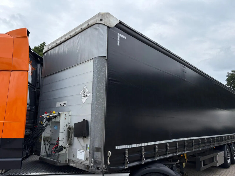 Schmitz Cargobull SCB*S3T Schuifzeilen/Schuifdak Laadklep/LBW Schijfremmen APK/TUV 11/2025 - Тентованный полуприцеп: фото 4 Schmitz Cargobull SCB*S3T Schuifzeilen/Schuifdak Laadklep/LBW Schijfremmen APK/TUV 11/2025 - Тентованный полуприцеп: фото 4