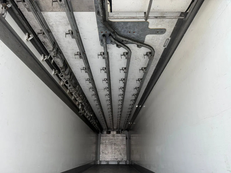 Schmitz Cargobull SKO 24 5x Meatrails Rohrbahnen Fleisch Carrier Vector 1950MT - Изотермический полуприцеп: фото 4 Schmitz Cargobull SKO 24 5x Meatrails Rohrbahnen Fleisch Carrier Vector 1950MT - Изотермический полуприцеп: фото 4