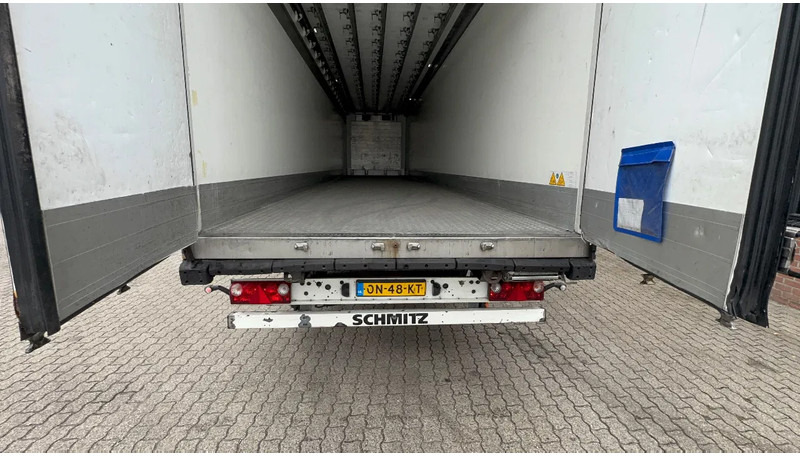 Schmitz Cargobull SKO 24 5x Meatrails Rohrbahnen Fleisch Carrier Vector 1950MT - Изотермический полуприцеп: фото 5 Schmitz Cargobull SKO 24 5x Meatrails Rohrbahnen Fleisch Carrier Vector 1950MT - Изотермический полуприцеп: фото 5