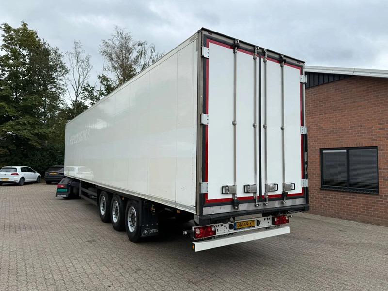 Schmitz Cargobull SKO 24 5x Meatrails Rohrbahnen Fleisch Carrier Vector 1950MT let op!! vol vleeshaken en 2 reservewielen - Изотермический полуприцеп: фото 3 Schmitz Cargobull SKO 24 5x Meatrails Rohrbahnen Fleisch Carrier Vector 1950MT let op!! vol vleeshaken en 2 reservewielen - Изотермический полуприцеп: фото 3