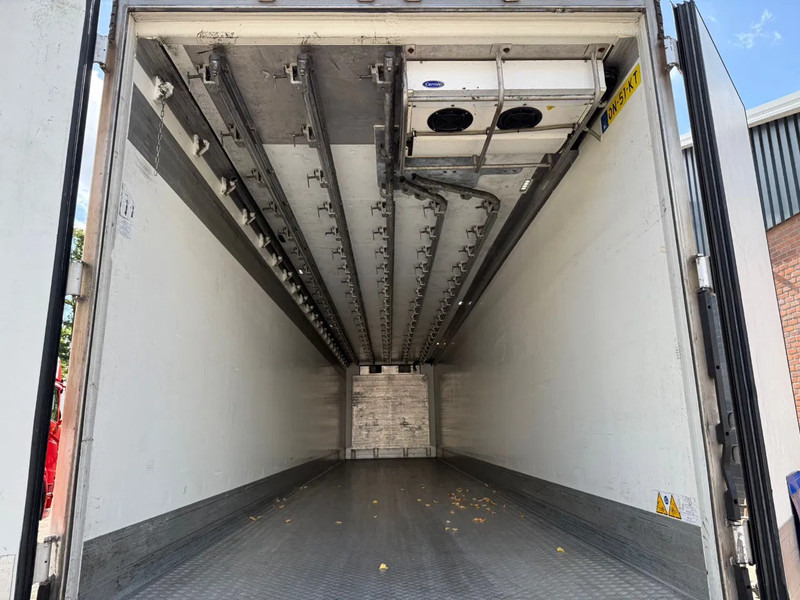 Изотермический полуприцеп Schmitz Cargobull SKO 24 5x Meatrails Rohrbahnen Fleisch Hooks Carrier Vector 1950MT: фото 9