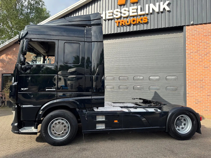 DAF XF 450 4X2 Space Cab EURO 6 D 582.560KM NL Truck, Top conditie - Тягач: фото 5 DAF XF 450 4X2 Space Cab EURO 6 D 582.560KM NL Truck, Top conditie - Тягач: фото 5