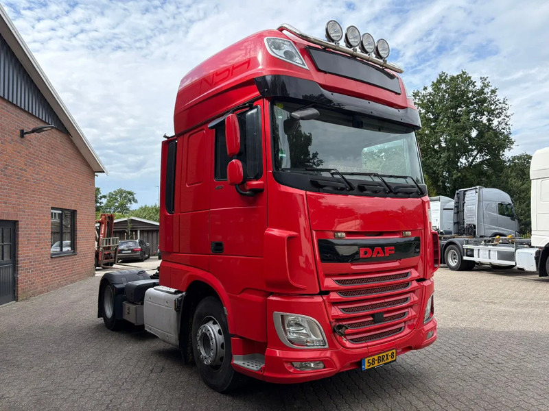 DAF XF 460 SSC ENGINE PROBLEM!! Retarder Standairco 795.986KM - Тягач: фото 2 DAF XF 460 SSC ENGINE PROBLEM!! Retarder Standairco 795.986KM - Тягач: фото 2