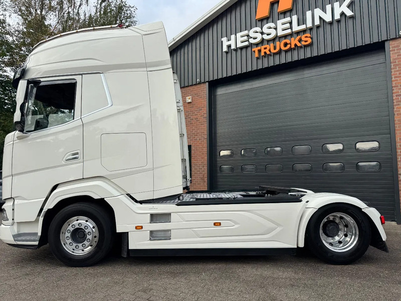 DAF XG+ 480 Standairco 2X tank Alcoa Leder, Full - Top condition 250.530KM - Тягач: фото 4 DAF XG+ 480 Standairco 2X tank Alcoa Leder, Full - Top condition 250.530KM - Тягач: фото 4