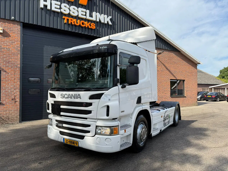 Scania P320 4X2 Airco Spoilers NL Truck APK/TUV 04-2026 - Тягач: фото 1 Scania P320 4X2 Airco Spoilers NL Truck APK/TUV 04-2026 - Тягач: фото 1