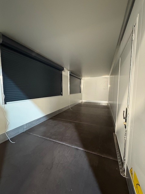 Krone BDF-System 7.450 mm, GASTROAUSSTATTUNG, FABRIKNEU - Жилой контейнер: фото 2 Krone BDF-System 7.450 mm, GASTROAUSSTATTUNG, FABRIKNEU - Жилой контейнер: фото 2