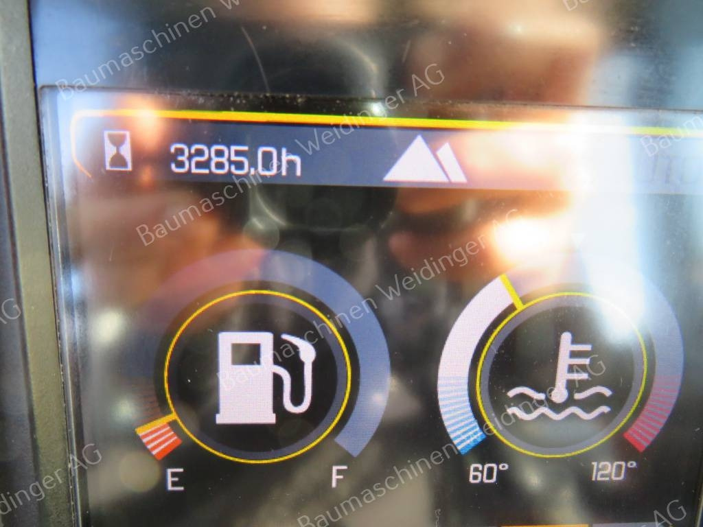 Колёсный экскаватор Wacker Neuson EW 65: фото 12