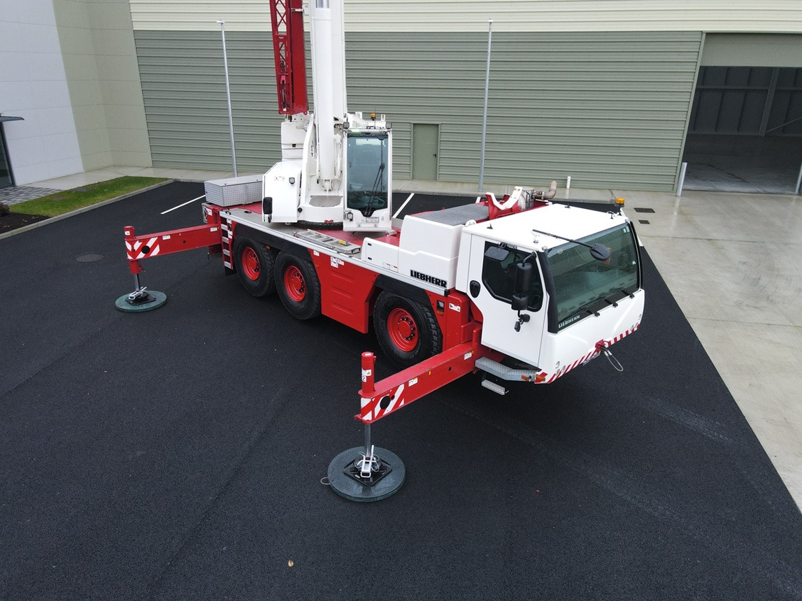 LIEBHERR LTM1060-3.1 - Excellent Condition and Full Remote - Вседорожный кран: фото 2 LIEBHERR LTM1060-3.1 - Excellent Condition and Full Remote - Вседорожный кран: фото 2