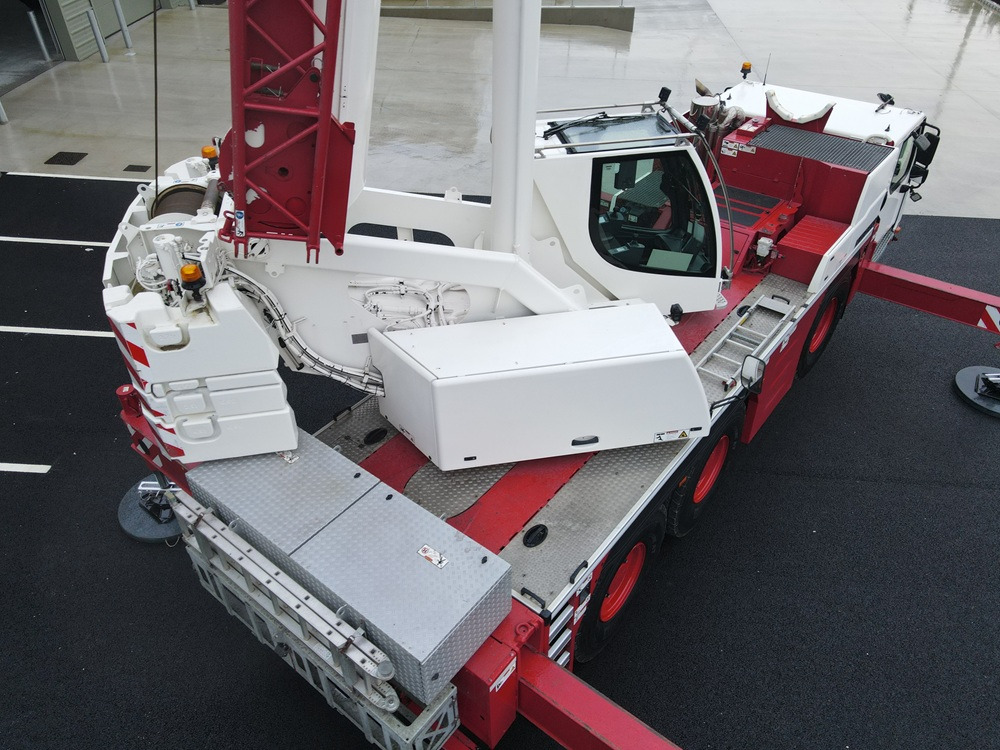 LIEBHERR LTM1060-3.1 - Excellent Condition and Full Remote - Вседорожный кран: фото 5 LIEBHERR LTM1060-3.1 - Excellent Condition and Full Remote - Вседорожный кран: фото 5