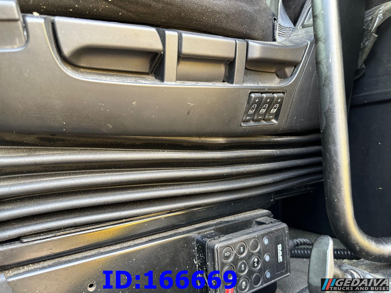 Рефрижератор DAF XF 106.460 FAR  6X2 Euro6: фото 14