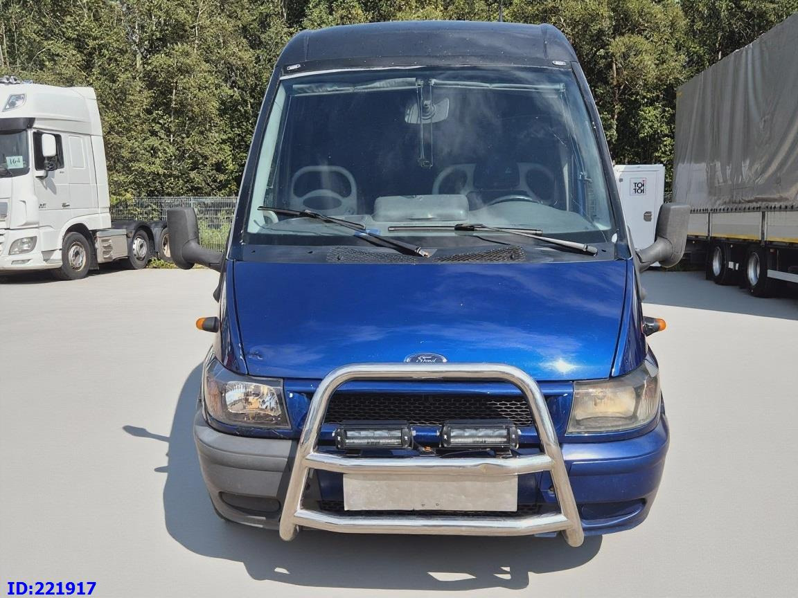 FORD Sunset VIP 17-seats - Микроавтобус, Туристический автобус: фото 2 FORD Sunset VIP 17-seats - Микроавтобус, Туристический автобус: фото 2