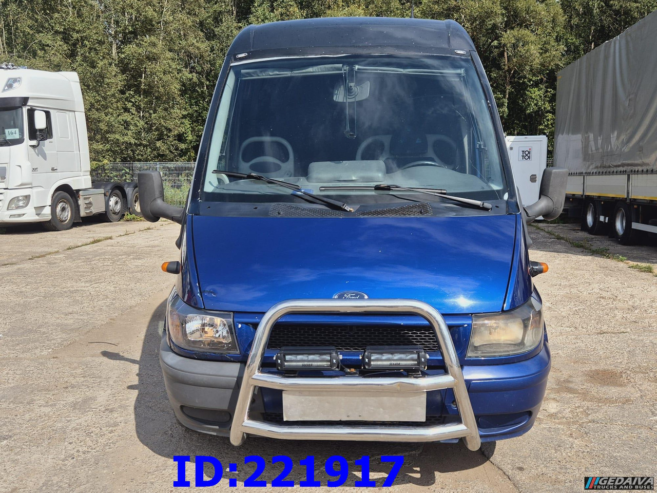 FORD Sunset VIP 17-seats - Туристический автобус: фото 5 FORD Sunset VIP 17-seats - Туристический автобус: фото 5