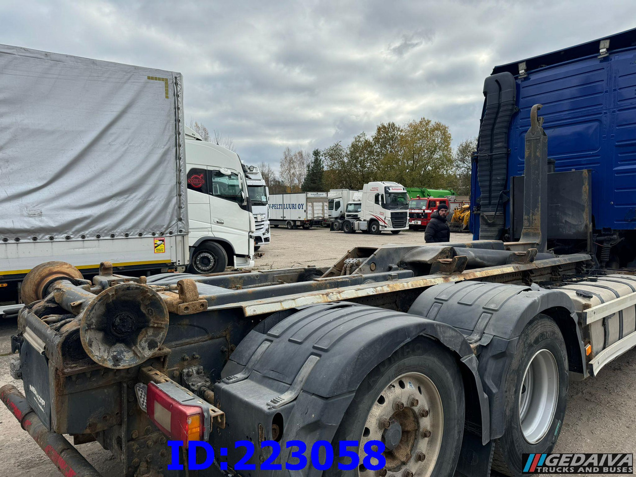 HIAB Multilift XR21S53 - Система портальной погрузки/ Мультилифт: фото 4 HIAB Multilift XR21S53 - Система портальной погрузки/ Мультилифт: фото 4