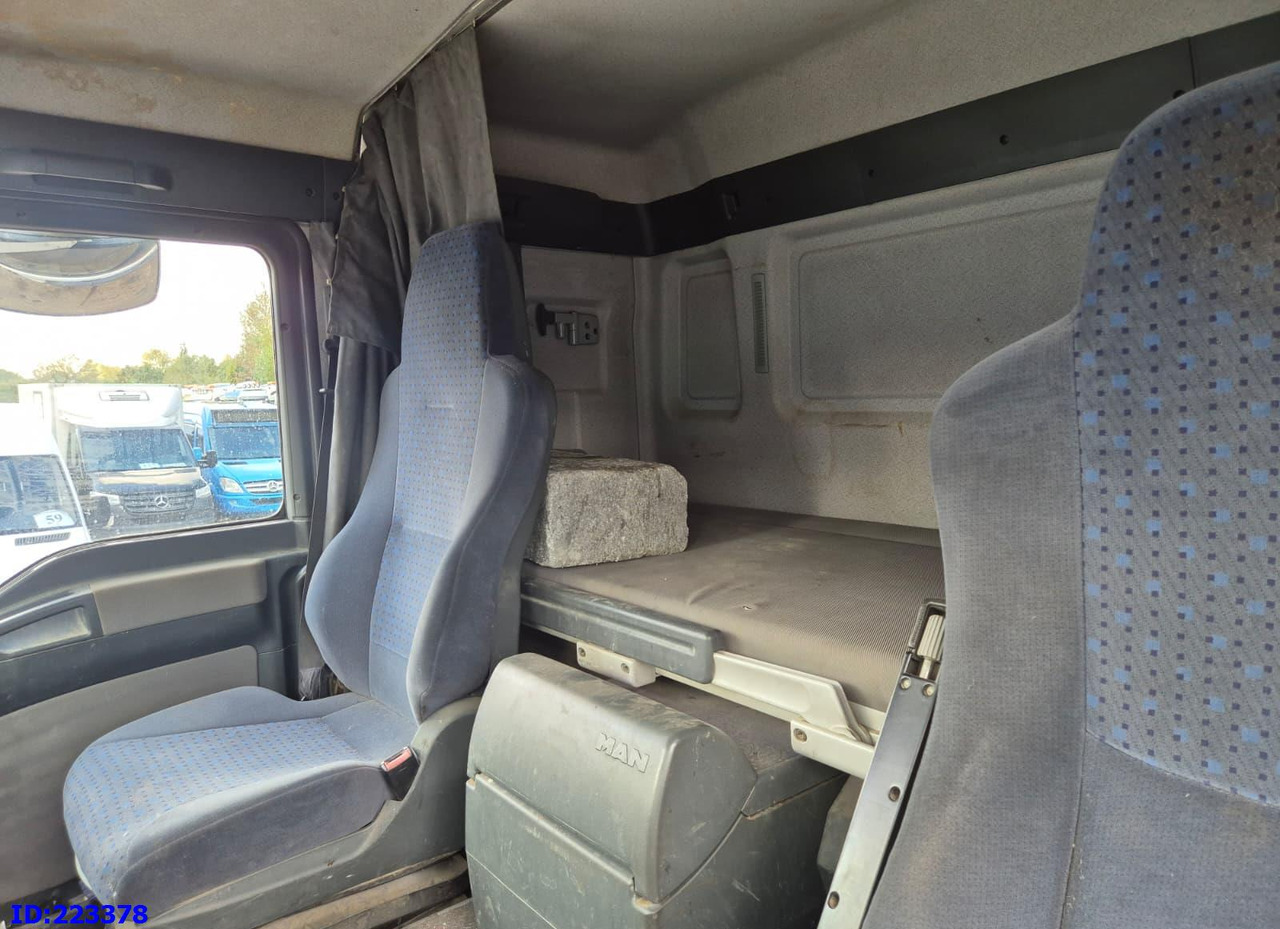 Грузовик-шасси MAN TGA 35.480 8X4 - Full steel - Manual: фото 15 Грузовик-шасси MAN TGA 35.480 8X4 - Full steel - Manual: фото 15