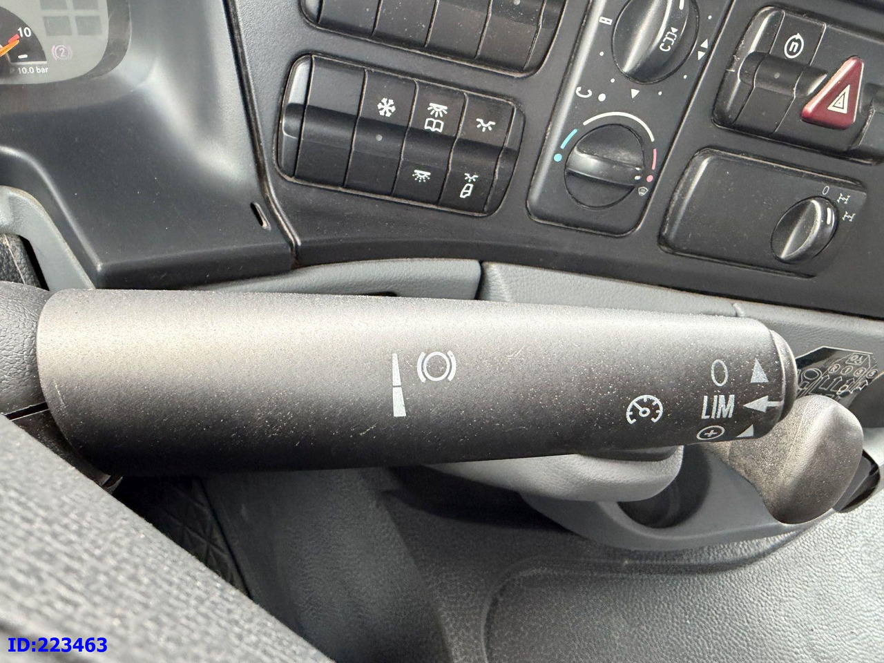 Самосвал MERCEDES-BENZ Actros 3241 8x4 TOP CONDITION: фото 13 Самосвал MERCEDES-BENZ Actros 3241 8x4 TOP CONDITION: фото 13