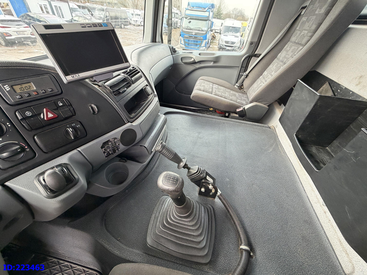 Самосвал MERCEDES-BENZ Actros 3241 8x4 TOP CONDITION: фото 15 Самосвал MERCEDES-BENZ Actros 3241 8x4 TOP CONDITION: фото 15