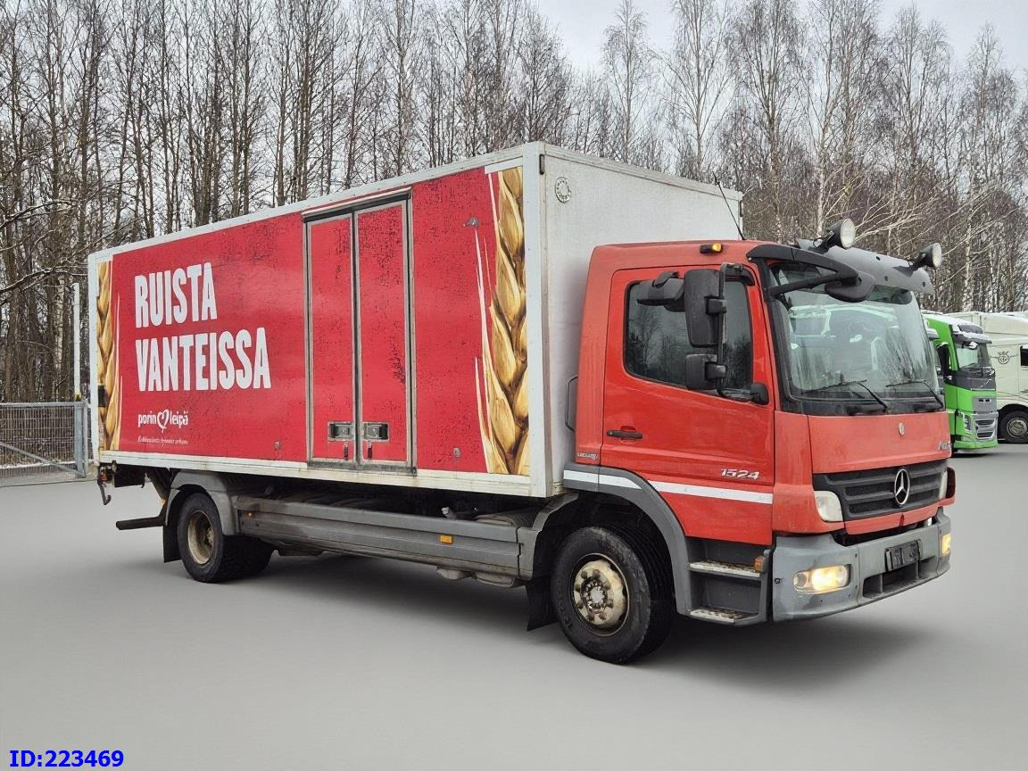 MERCEDES-BENZ Atego 1524 - Грузовик с закрытым кузовом: фото 4 MERCEDES-BENZ Atego 1524 - Грузовик с закрытым кузовом: фото 4