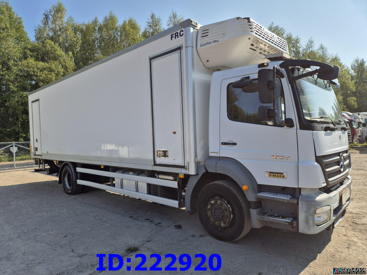 MERCEDES-BENZ Axor 1829 Manual + Tail lift - Рефрижератор: фото 4 MERCEDES-BENZ Axor 1829 Manual + Tail lift - Рефрижератор: фото 4