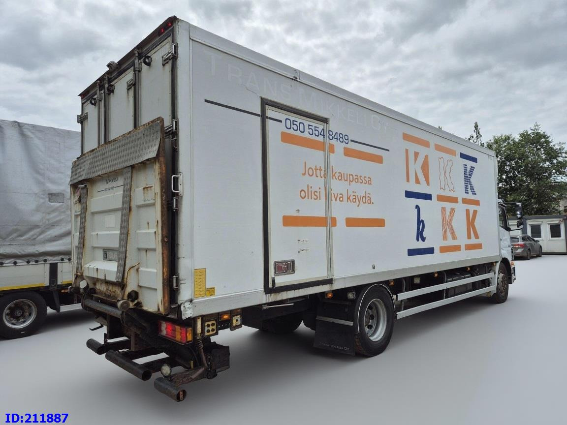 MERCEDES-BENZ Axor 1833 - Manual - Рефрижератор: фото 5 MERCEDES-BENZ Axor 1833 - Manual - Рефрижератор: фото 5