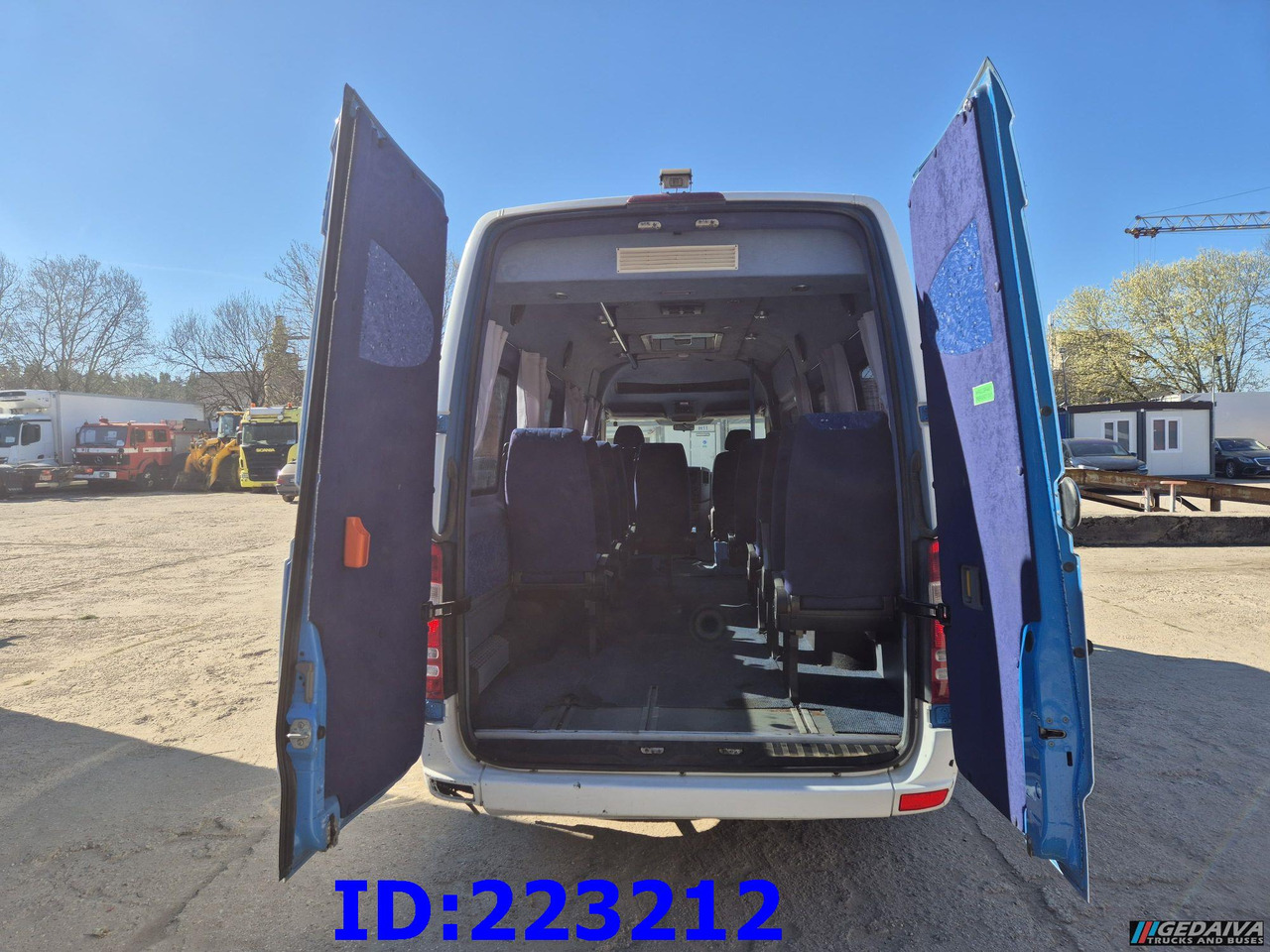 MERCEDES-BENZ Sprinter 316 VIP Euro5 - Туристический автобус: фото 5 MERCEDES-BENZ Sprinter 316 VIP Euro5 - Туристический автобус: фото 5