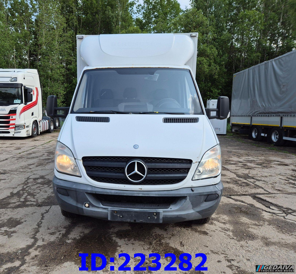 MERCEDES-BENZ Sprinter 516 SUPER - Грузовик с закрытым кузовом: фото 2 MERCEDES-BENZ Sprinter 516 SUPER - Грузовик с закрытым кузовом: фото 2
