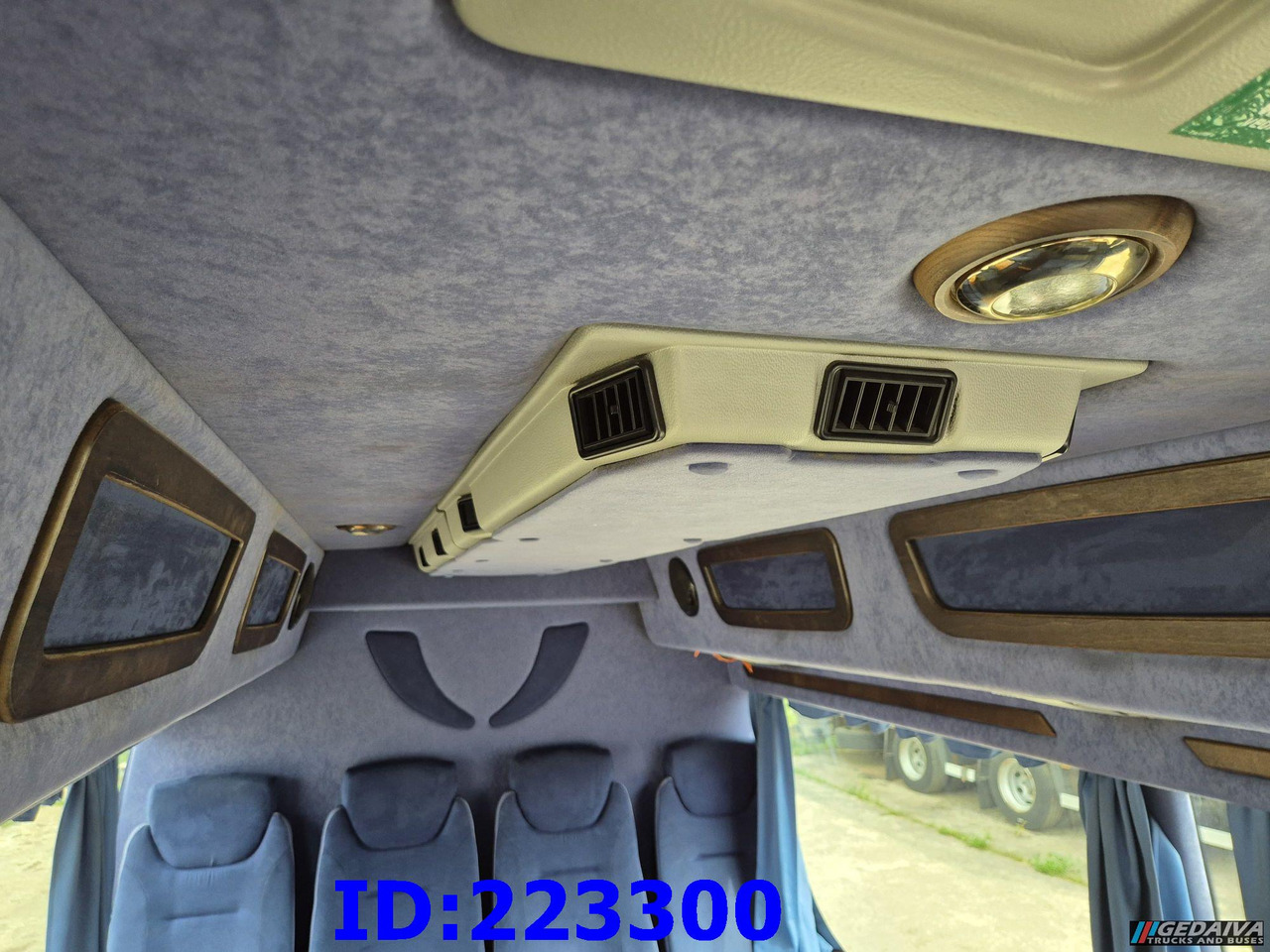 Туристический автобус MERCEDES-BENZ Sprinter 518 VIP - 17 Seater: фото 20