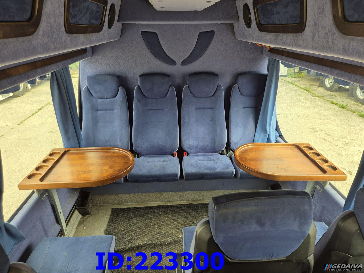 Туристический автобус MERCEDES-BENZ Sprinter 518 VIP - 17 Seater: фото 19